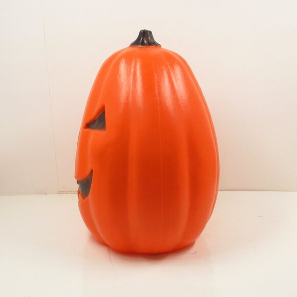 Vintage 1991 TPI Pumpkin Jack-o-lantern 13 Inches - Picture 2 of 6